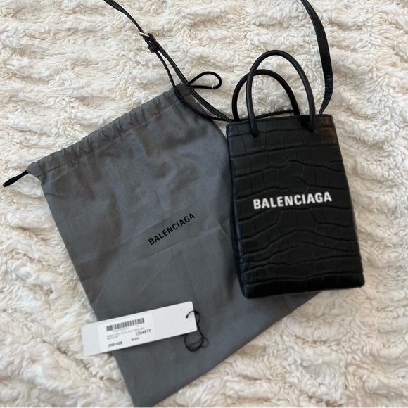 Balenciaga Women’s shopping phon holder crocodile embossed in black - Picture 1 of 1